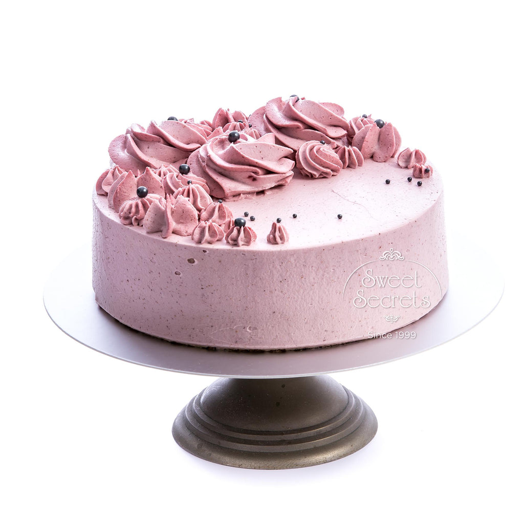 gluten-free vegan cake strawberry cream cake