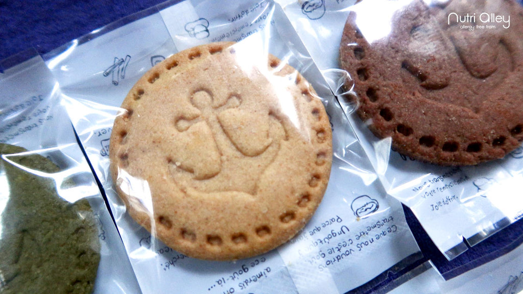 gluten-free vegan cookies with anchor